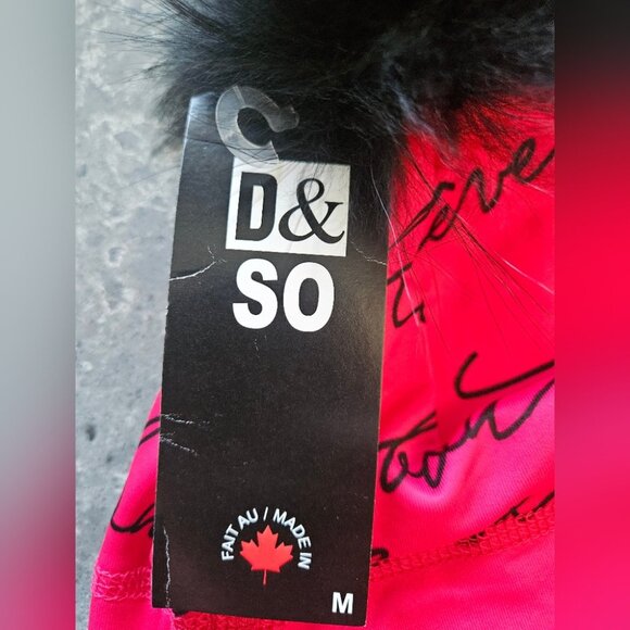 Fleece And Fur Women’s Toque - Picture 4 of 7